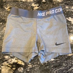 Nike Pro Combat Dri-Fit - XS - Grey